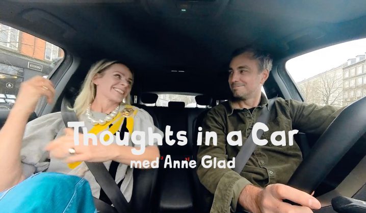 Thoughts in a Car med Anne Glad
